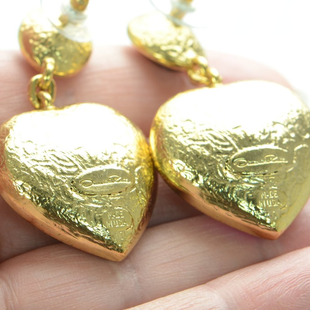 Oscar de la Renta LARGE Gold-tone & Glass Crystal Heart Drop Earrings - Picture 3 of 4